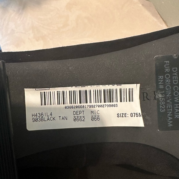 𝗣𝗥𝗘𝗦𝗧𝗢𝗡 & 𝗬𝗢𝗥𝗞 𝗣𝗟𝗔𝗜𝗗 𝗟𝗢𝗔𝗙𝗘𝗥. New with tag but no Box. - Picture 6 of 8